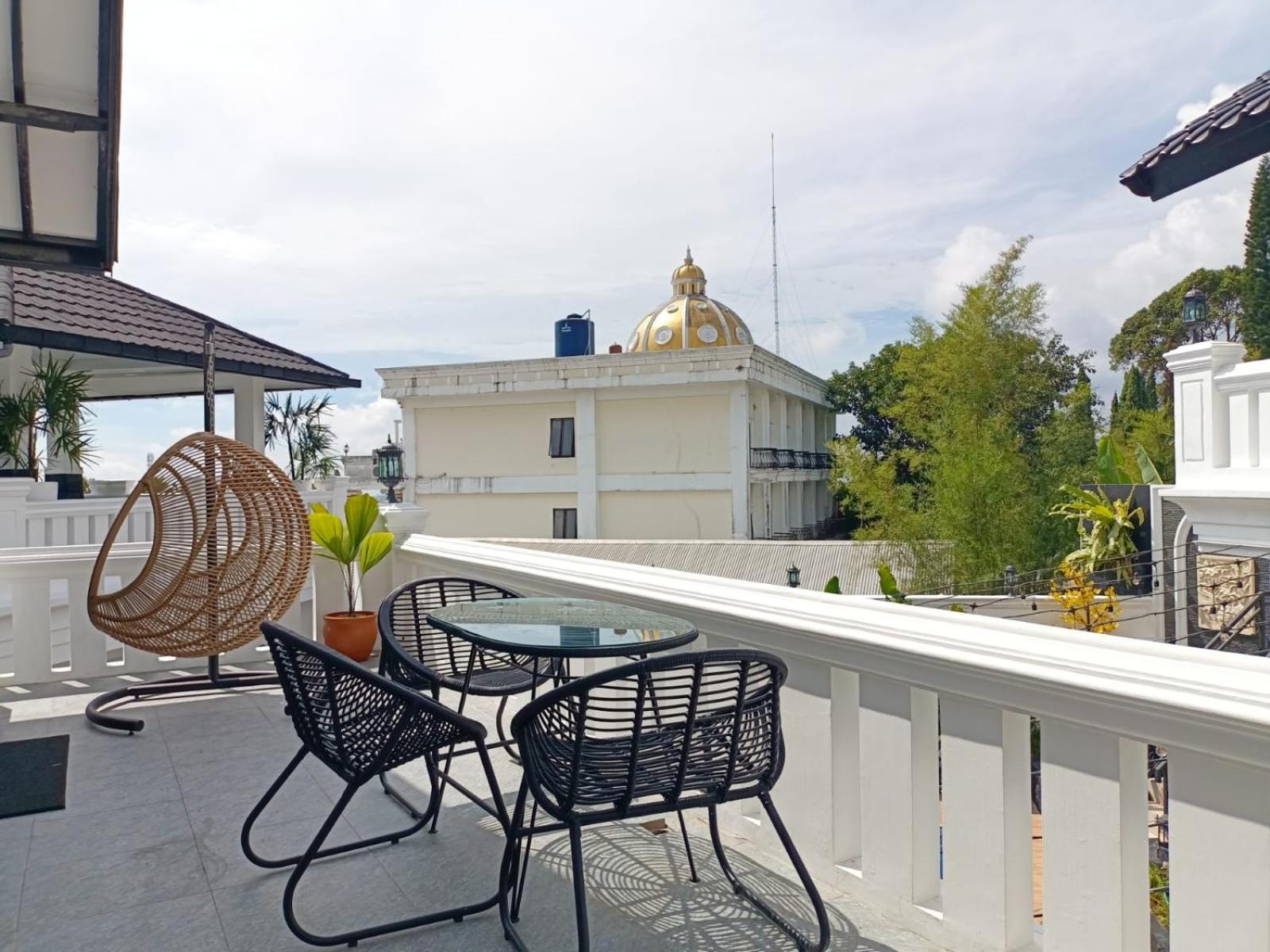 Villa Kota Bunga Malini 10 Cikundul Екстер'єр фото