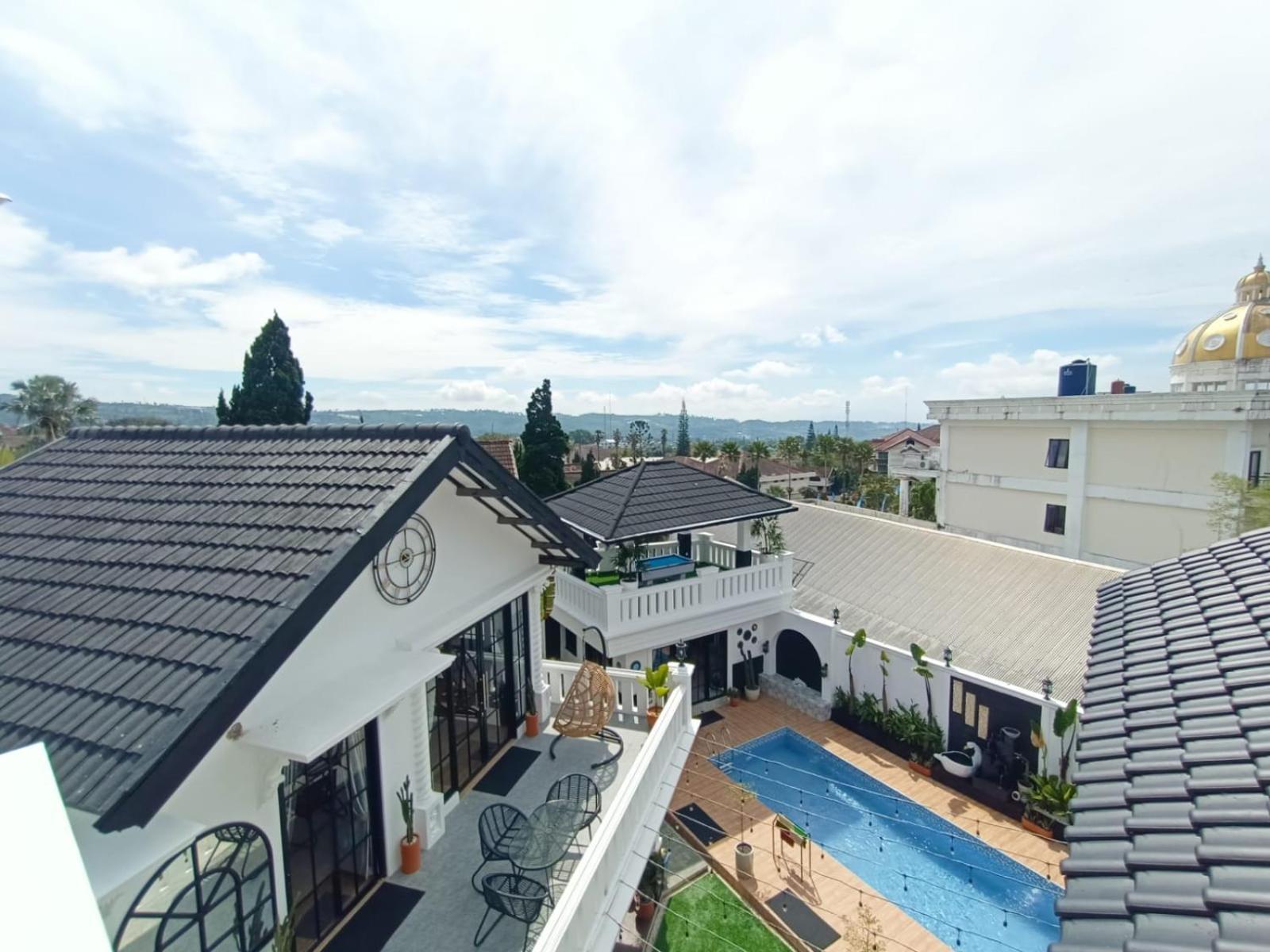 Villa Kota Bunga Malini 10 Cikundul Екстер'єр фото
