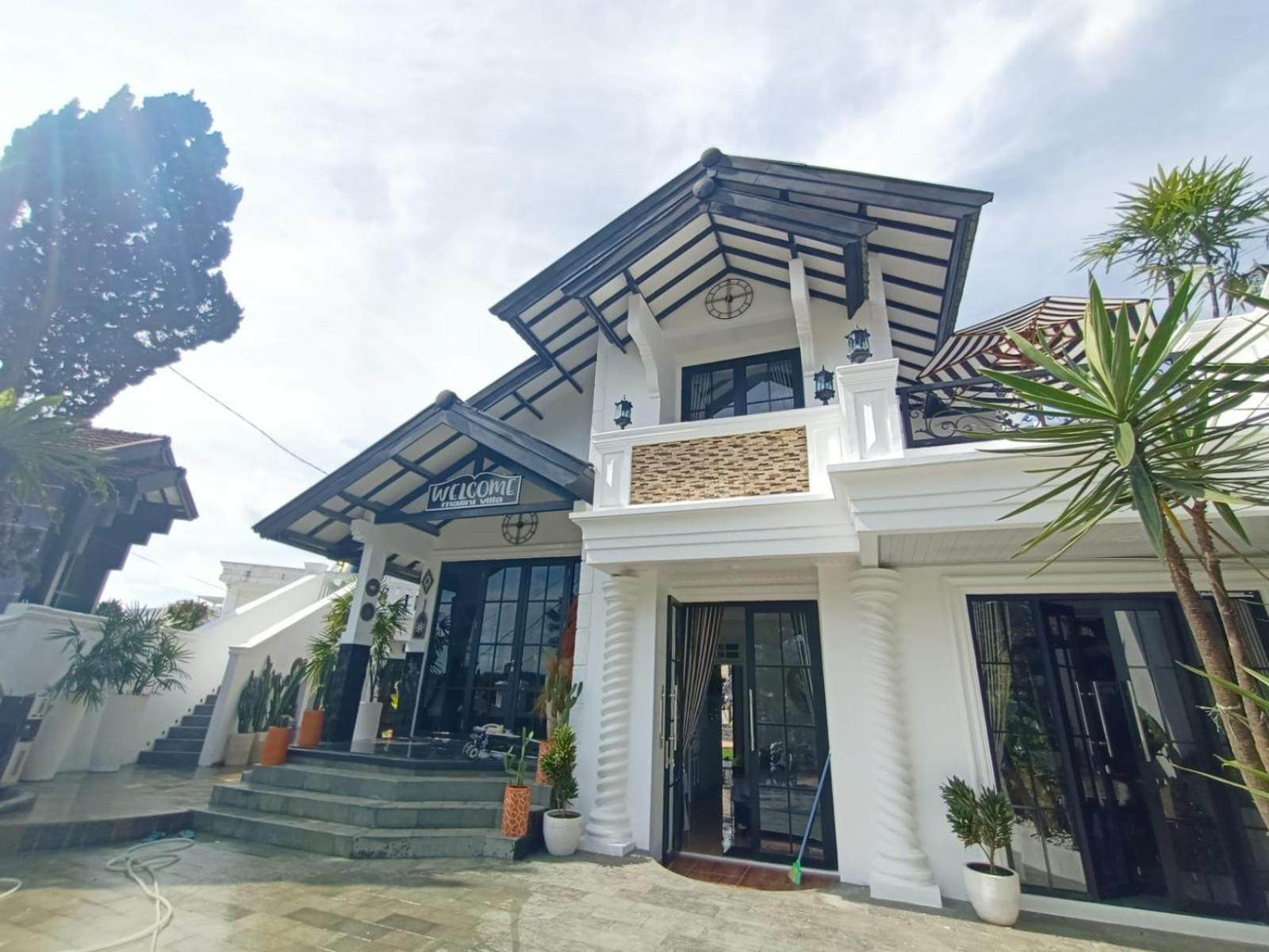 Villa Kota Bunga Malini 10 Cikundul Екстер'єр фото