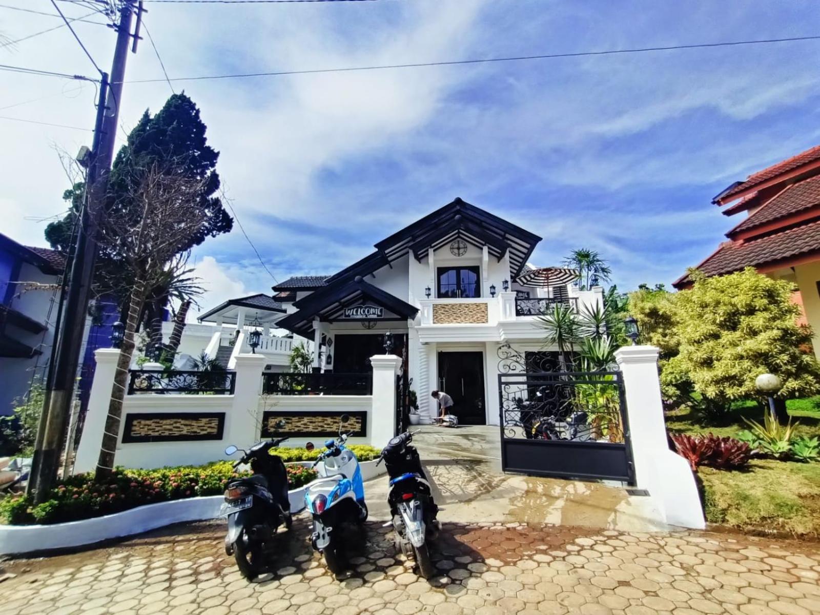 Villa Kota Bunga Malini 10 Cikundul Екстер'єр фото